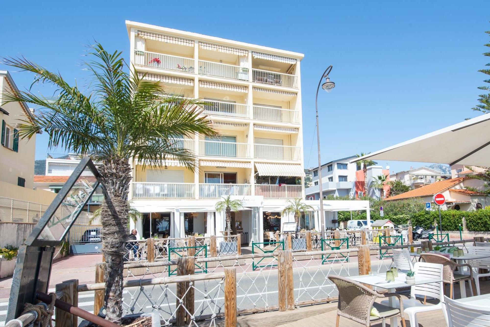 Roquebrune Plage - Terrace Splendid Sea View - BW Экстерьер фото